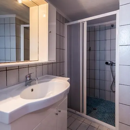 Heliovasilema Pollonia