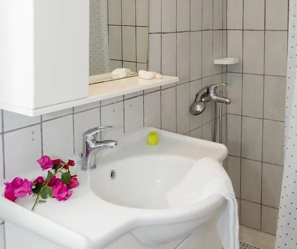 Heliovasilema * Pollonia