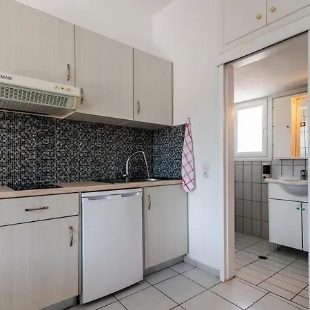 Heliovasilema Pollonia