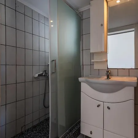 Heliovasilema Apartment Pollonia