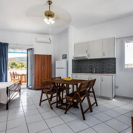 Apartment Heliovasilema Pollonia