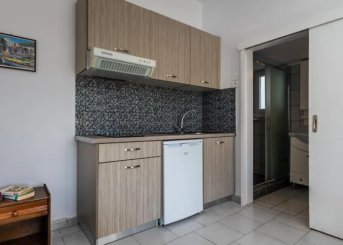 Heliovasilema * Pollonia