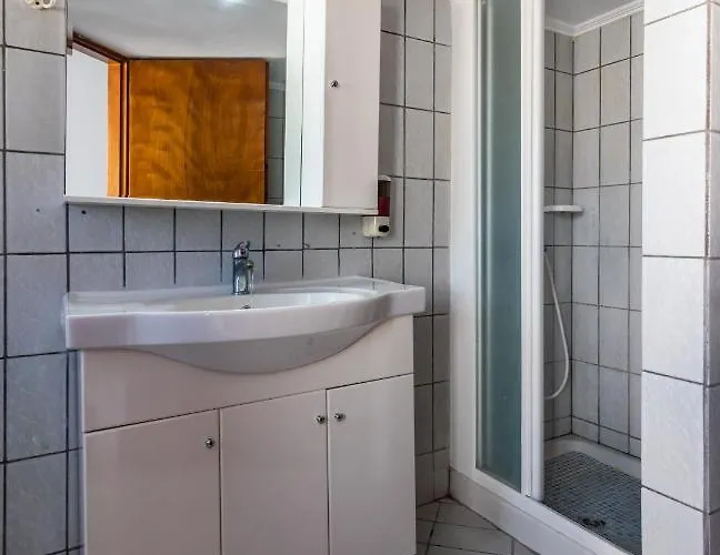 Heliovasilema Pollonia